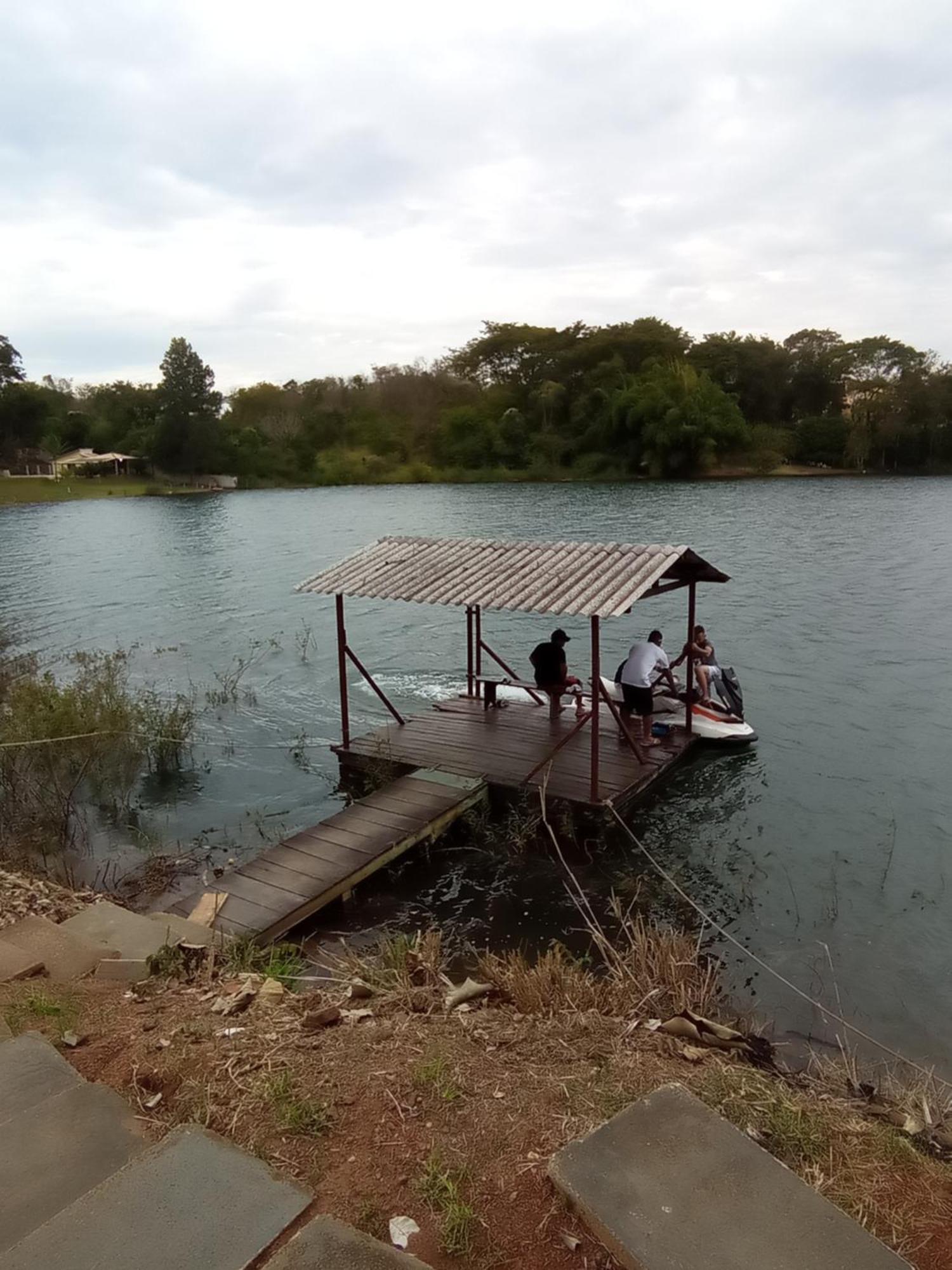 Apartamento Pontal Do Lago Caldas Novas Exteriér fotografie